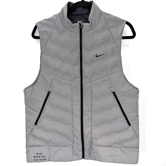 NWT Nike Running Division Therma-FIT ADV Running Reflective Silver/Gray Vest - Picture 1 of 16